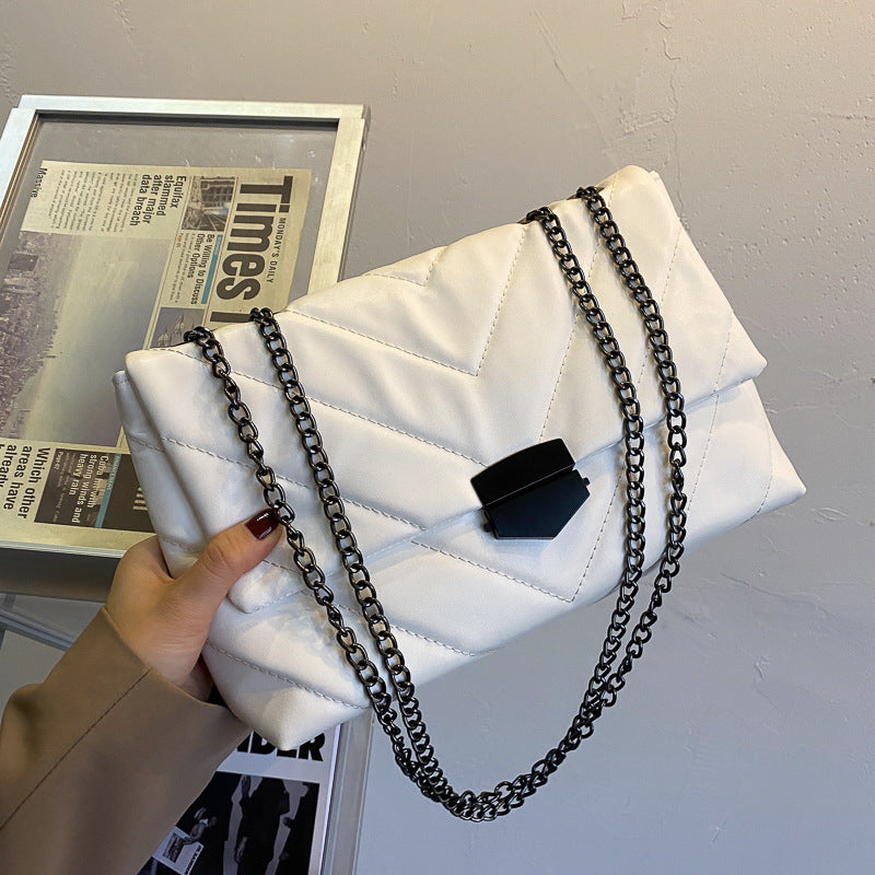 Autumn And Winter New Wave Of Creative Personality Shoulder Bag Western Style Is Good With Chain Messenger Bag